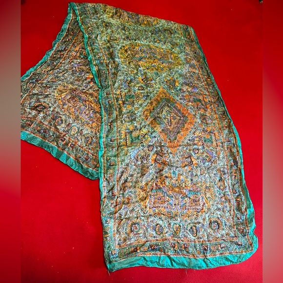 100% Pure Silk Long Scarf For Women - Picture 10 of 11